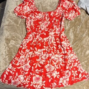 June & Hudson Vibrant Red and White Floral Top